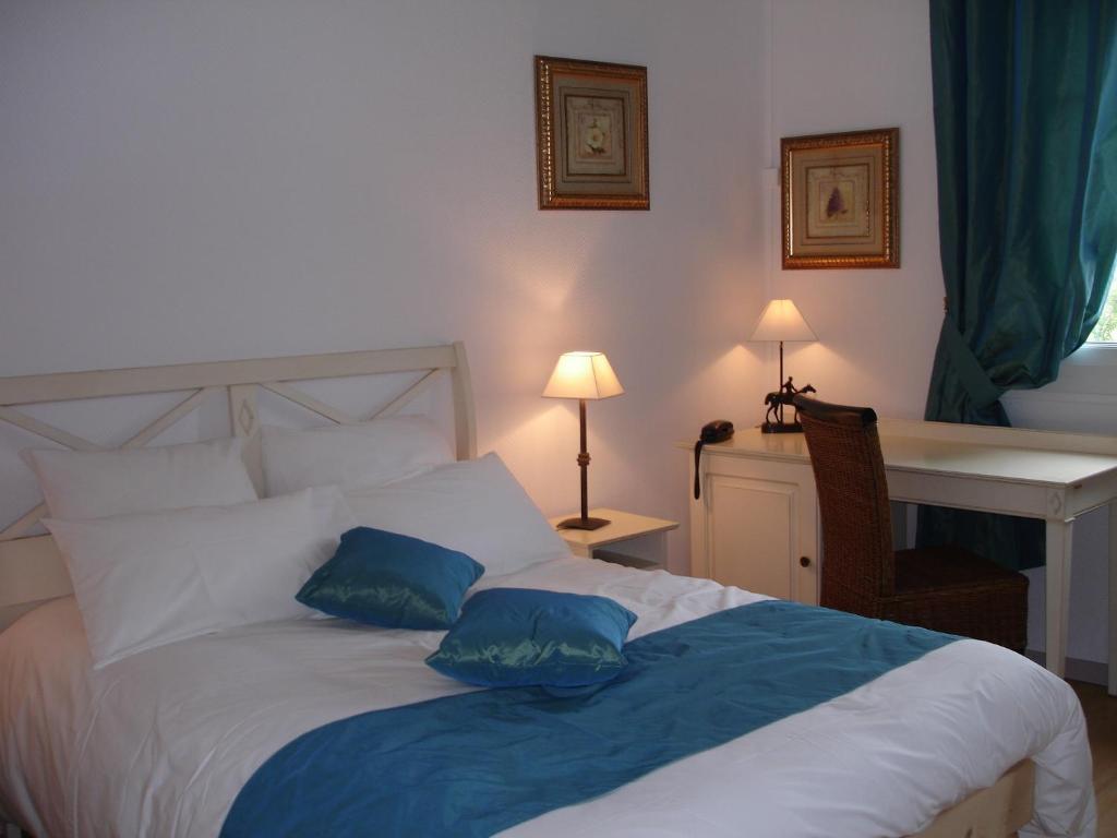 Hotel Logis Auberge Cote Jardin Lézignan-Corbières Pokoj fotografie